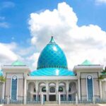 Masjid Agung Surabaya dan Segala Keunikannya